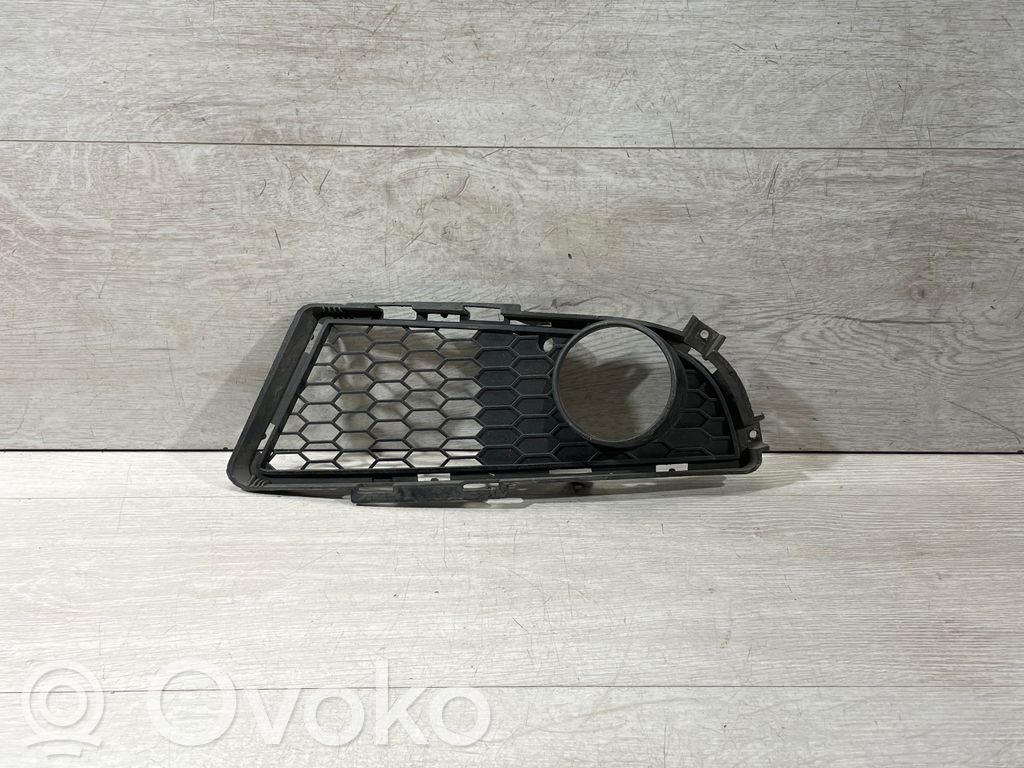BMW 3 E90 E91 Etusumuvalon ritilä 