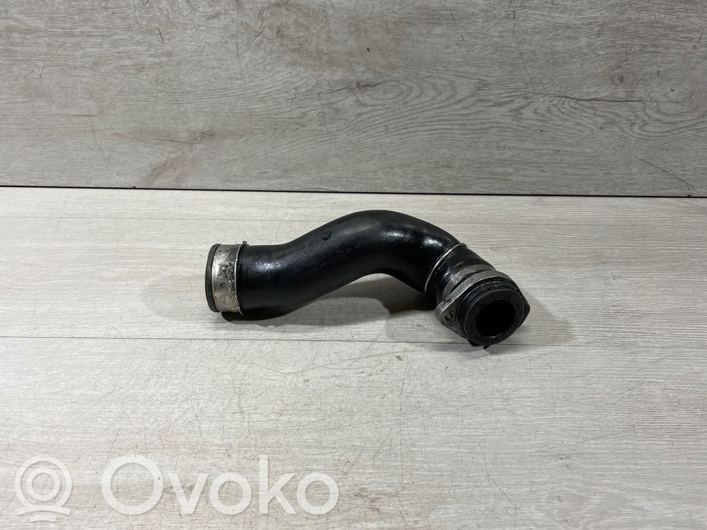 Intercooler hose/pipe   7788342