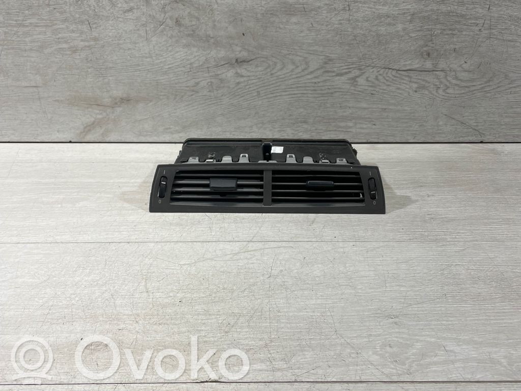 BMW Z4 E85 E86 Centrinės oro grotelės 