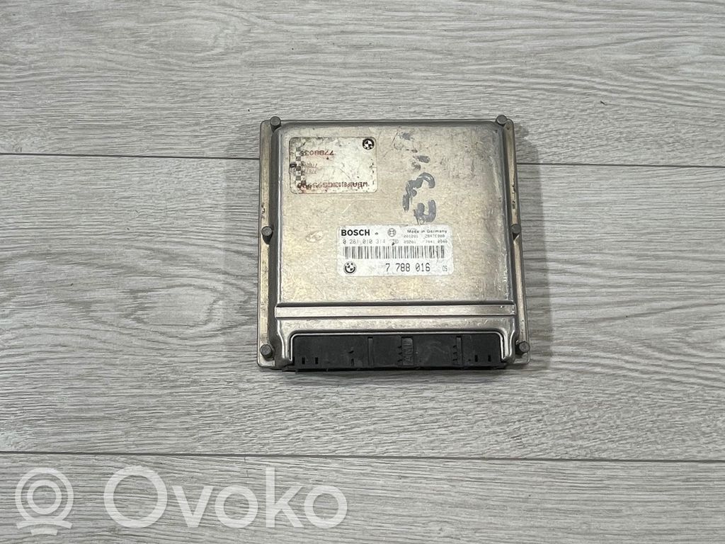 BMW 5 E39 Engine control unit/module 