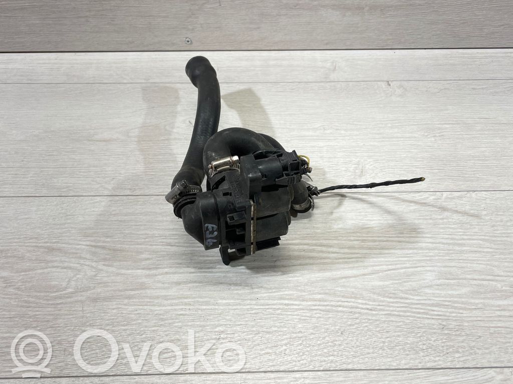 BMW 3 E36 Elektriskais cirkulācijas sūknītis 