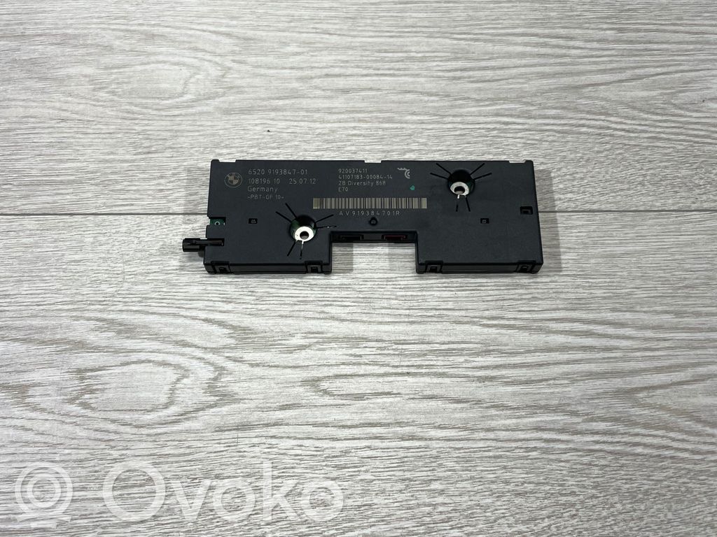 BMW X5 E70 Antenos stiprintuvas 