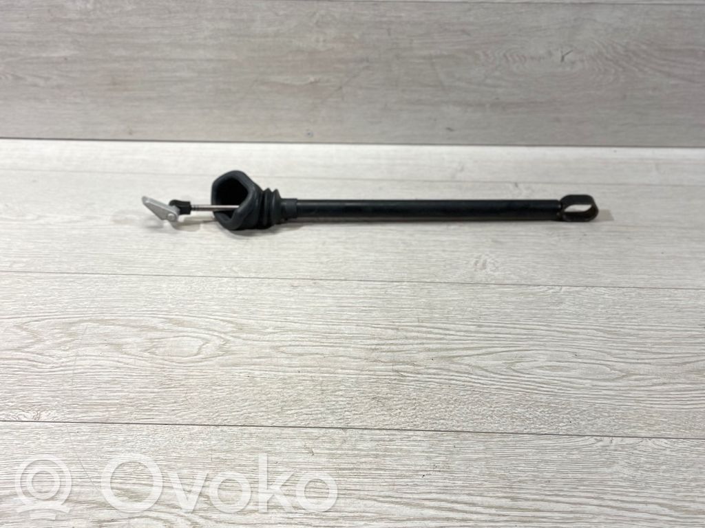BMW 7 E65 E66 Lastausoven pidätin 