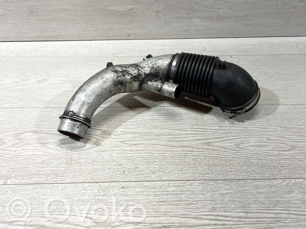 BMW 5 E60 E61 Air intake hose/pipe 