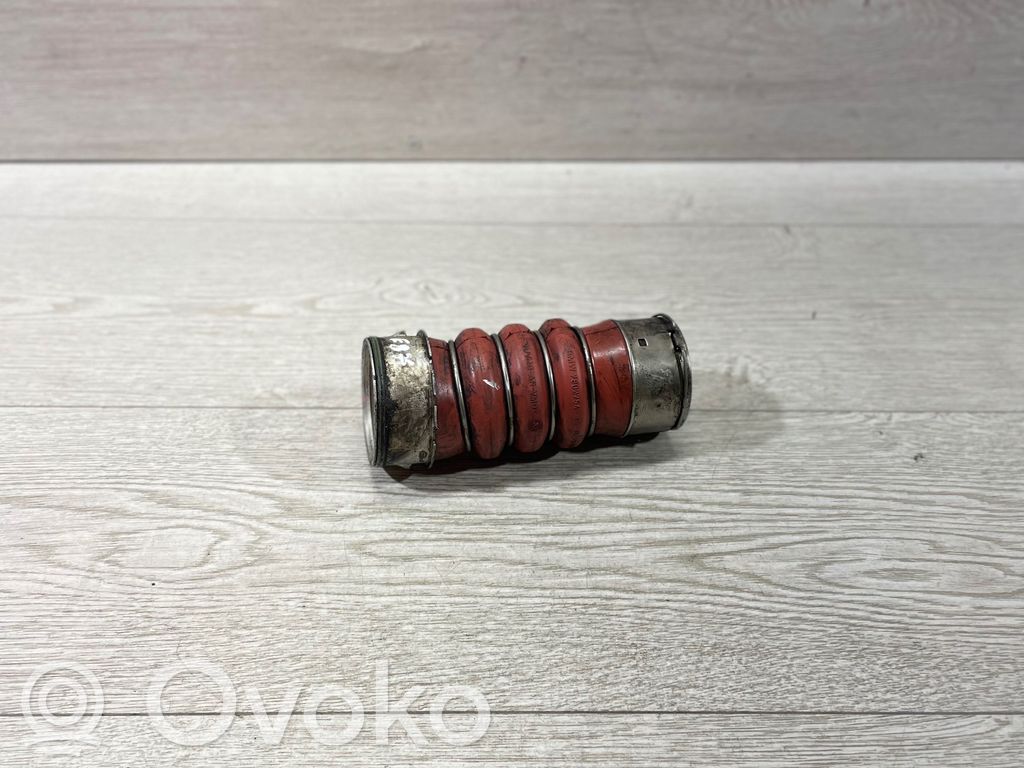 Intercooler hose/pipe   7547084