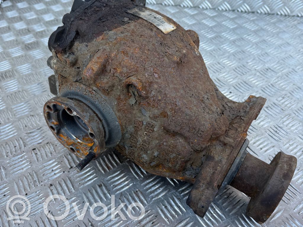 BMW 5 E60 E61 Galinis reduktorius 