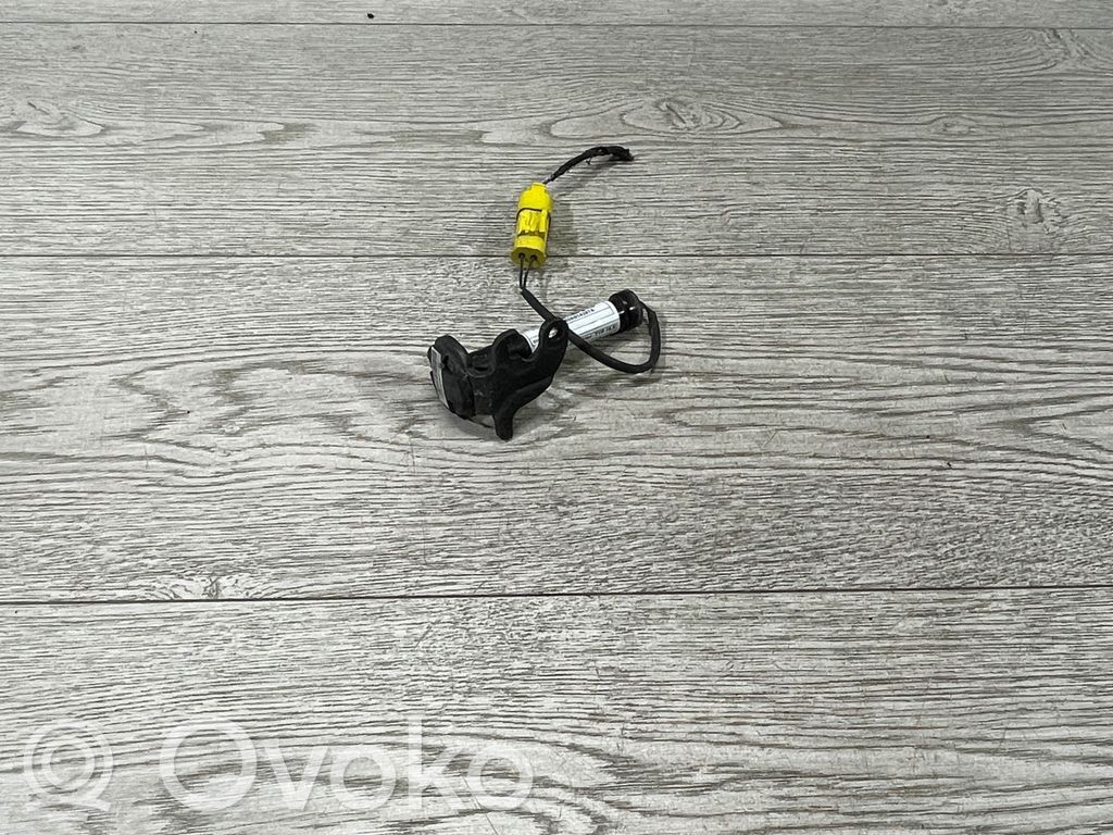 BMW 5 F10 F11 Siłownik poduszek powietrznych dla pieszych 