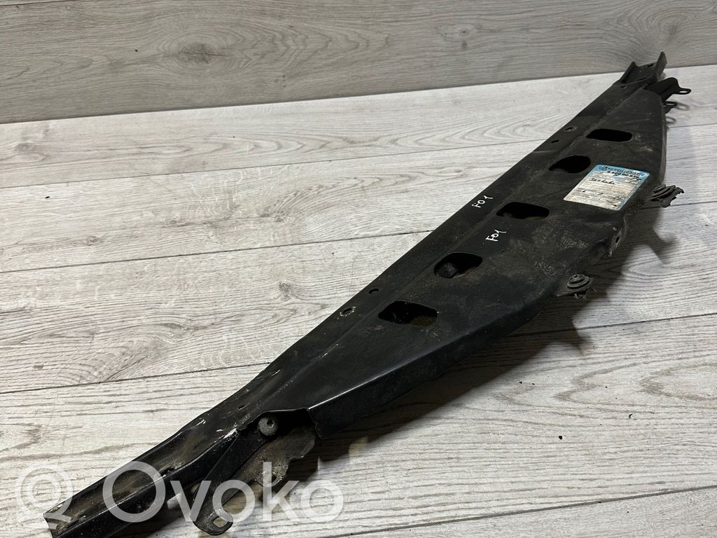 BMW 7 F01 F02 F03 F04 Panel mocowania chłodnicy / góra 