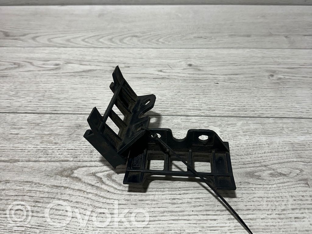 BMW 7 E38 Rear bumper mounting bracket 