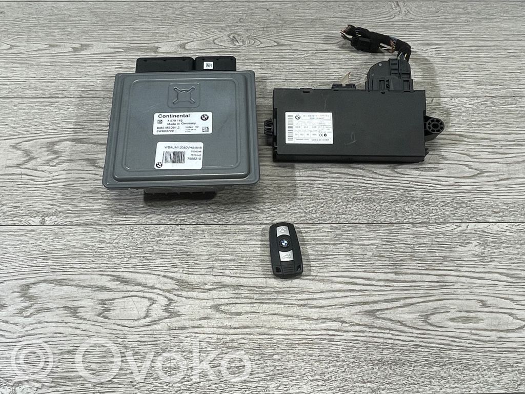 BMW 1 E82 E88 Kit cu ECU motor și set închidere uși 