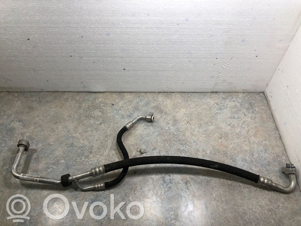 BMW i3 Air conditioning (A/C) pipe/hose 