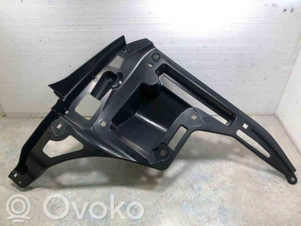 BMW i3 Galinis laikiklis bamperio 