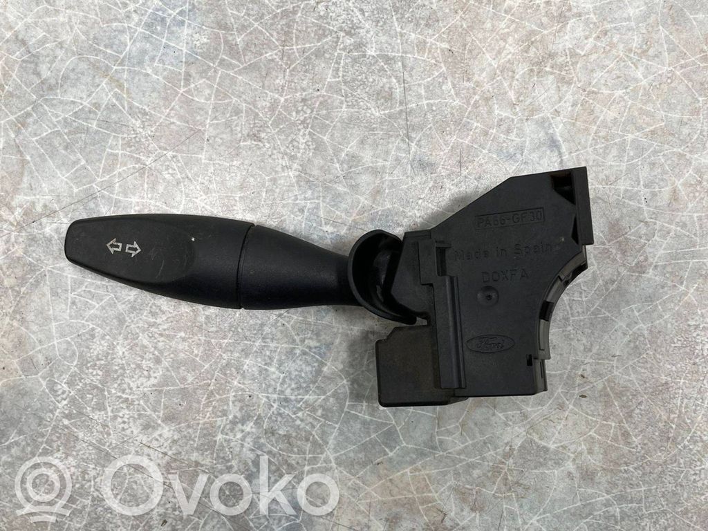 Ford Focus Ручка поворотов/ фонарей 