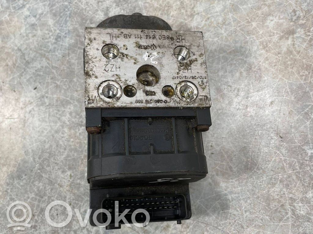 Audi A6 S6 C5 4B ABS Blokas 