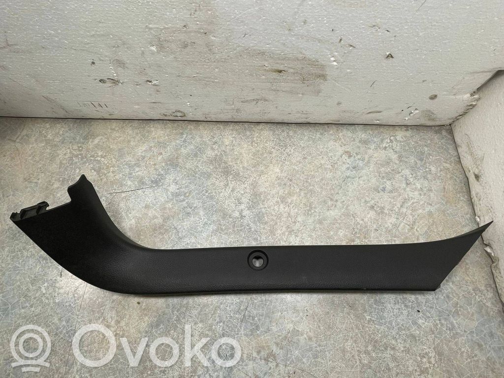 Tailgate trim   GS1M68940,K3006