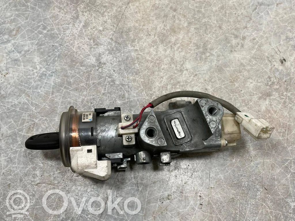 Subaru Tribeca Замок зажигания 