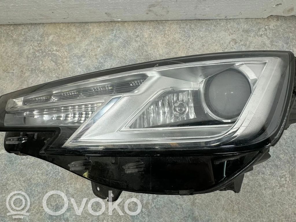 Audi A4 S4 B9 Scheinwerfer 