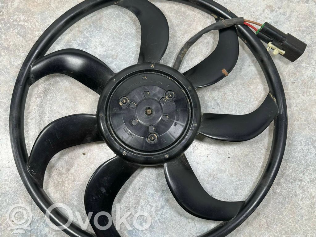 BMW 1 F40 Elektryczny wentylator chłodnicy 