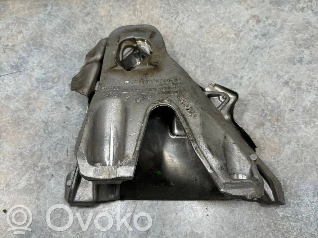 BMW X5 F15 Engine mounting bracket 