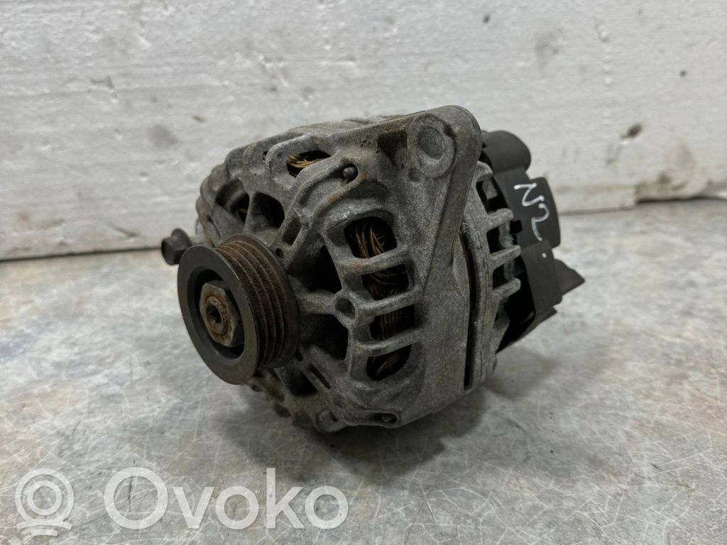Nissan Note (E11) Генератор 