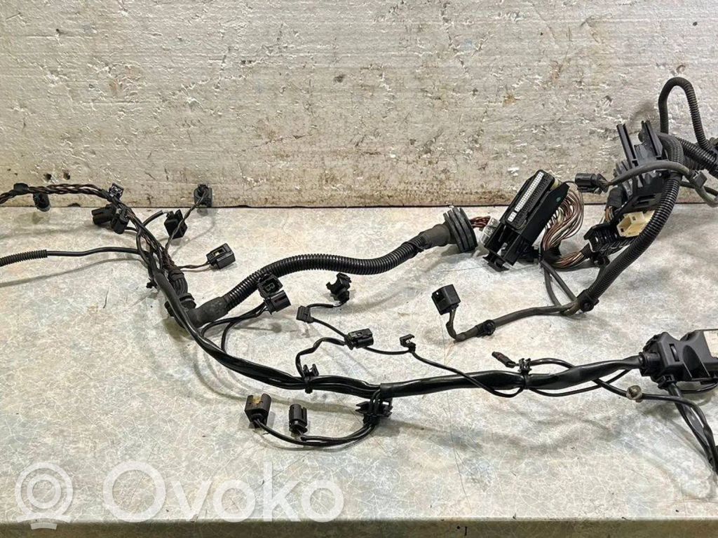 BMW 5 F10 F11 Wiązka przewodów silnika 