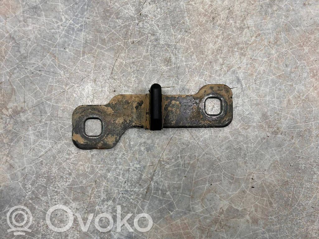 BMW i3 Trunk lock loop 
