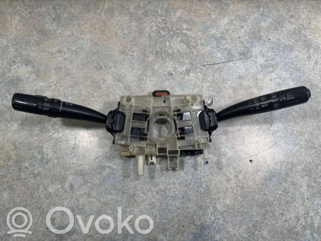 Subaru Legacy Commodo, commande essuie-glace/phare 
