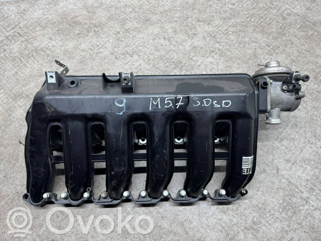 BMW X5 E70 Kolektorius įsiurbimo 