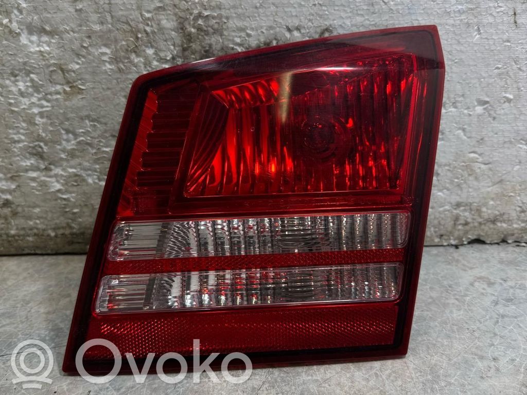 Dodge Journey Takaluukun takavalot 
