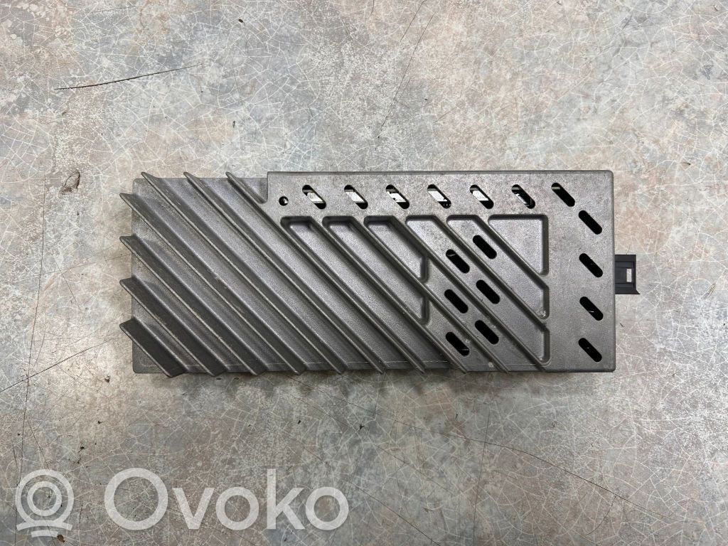 BMW 5 F10 F11 Amplificator sunet 