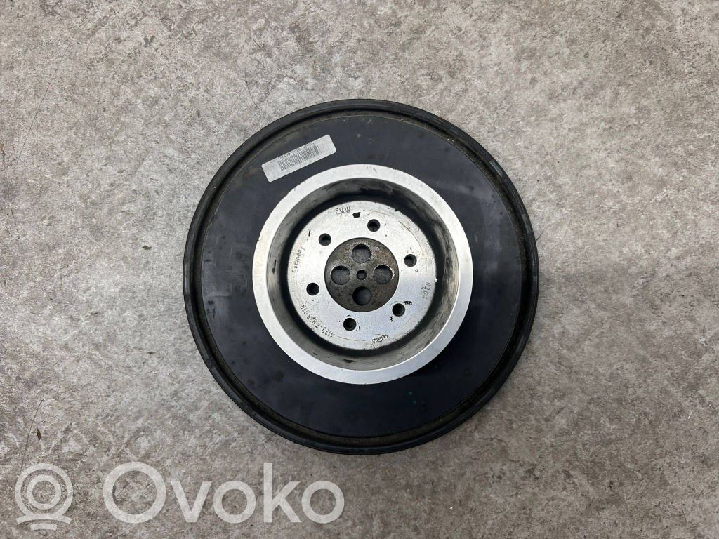 BMW 5 E60 E61 Kampiakselin vauhtipyörä 