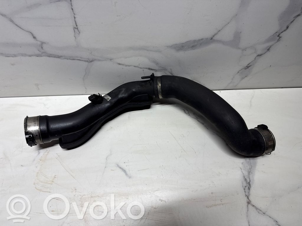 BMW 5 GT F07 Furtun/conductă intercooler 