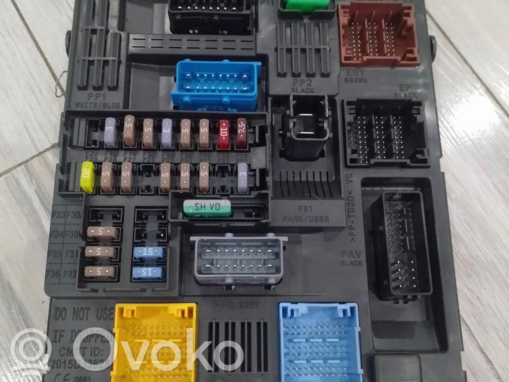 Citroen C3 Comfort/convenience module 