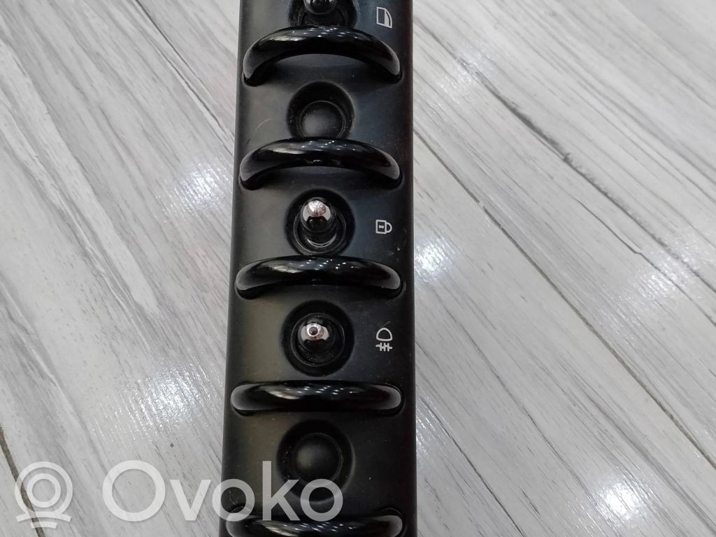 Mini One - Cooper Cabrio R52 Quarter vent window switch 