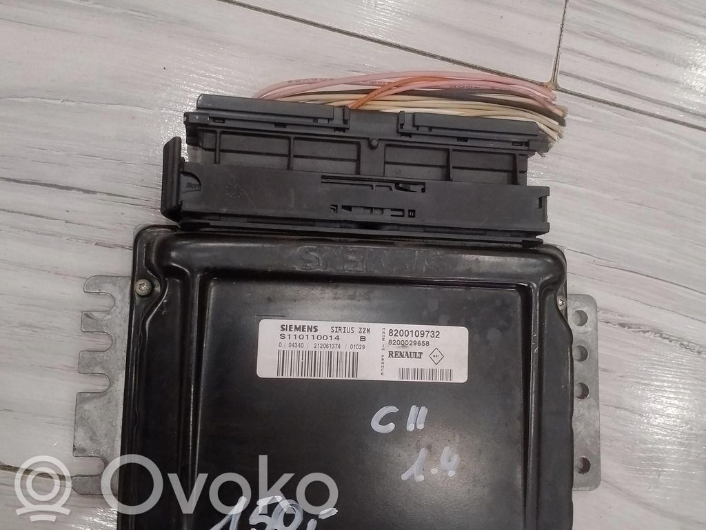 Komputer / Sterownik ECU silnika   S110110014B