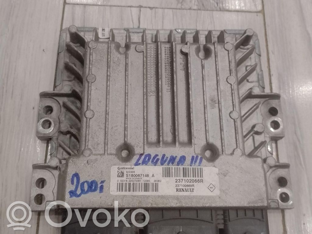 Renault Laguna III Engine control unit/module ECU 