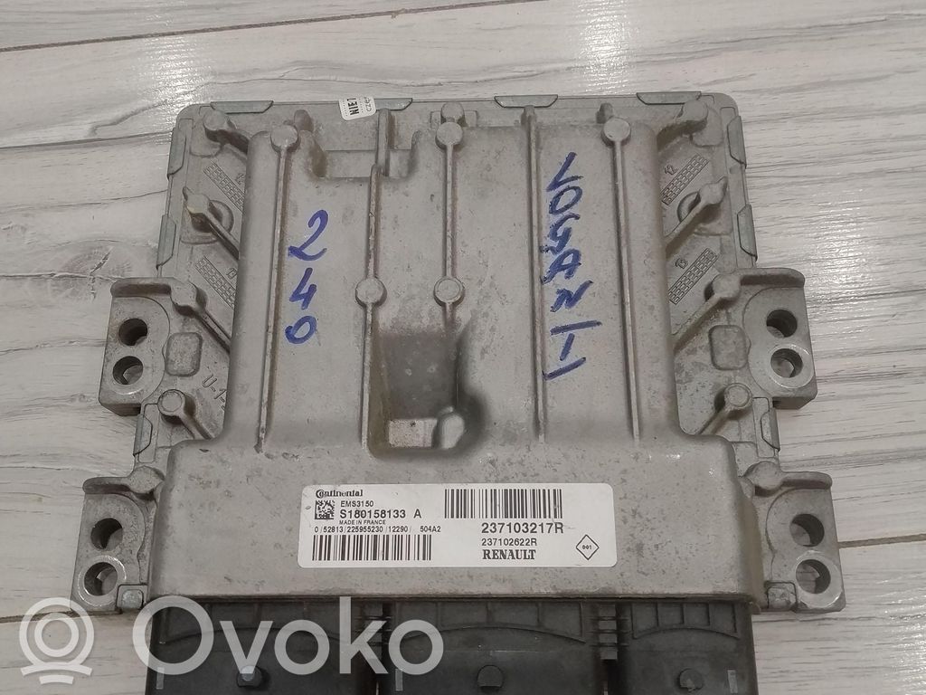 Dacia Logan I Engine control unit/module ECU 