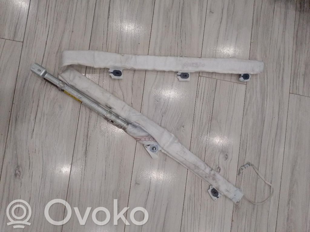 Fiat 500L Kurtyna airbag 