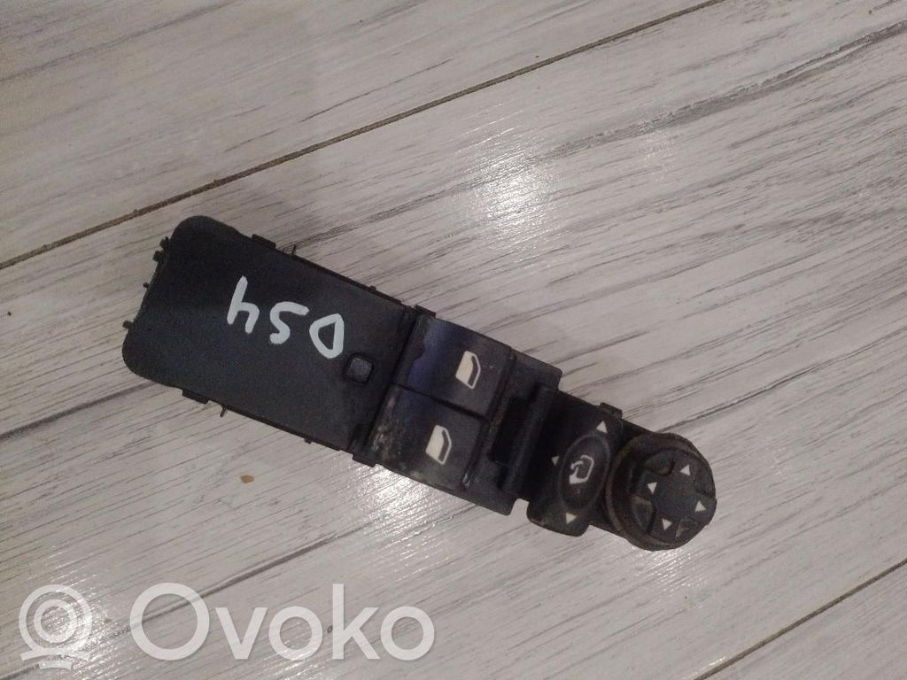 Citroen DS4 Electric window control switch 