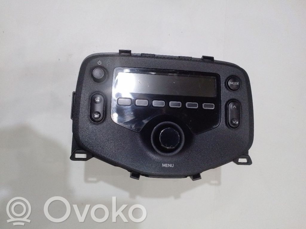 Peugeot 108 Radio / CD-Player / DVD-Player / Navigation 