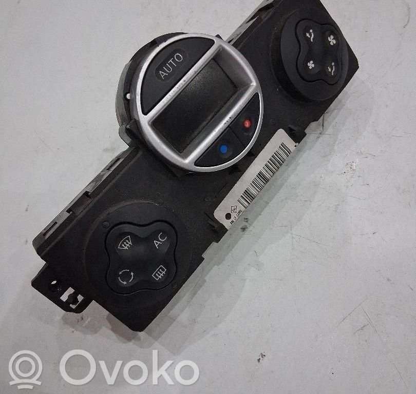 Renault Clio III Climate control unit 