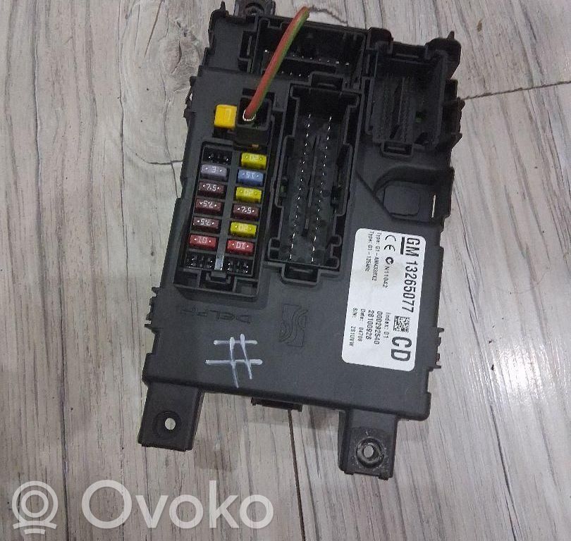 Opel Corsa D Comfort/convenience module 