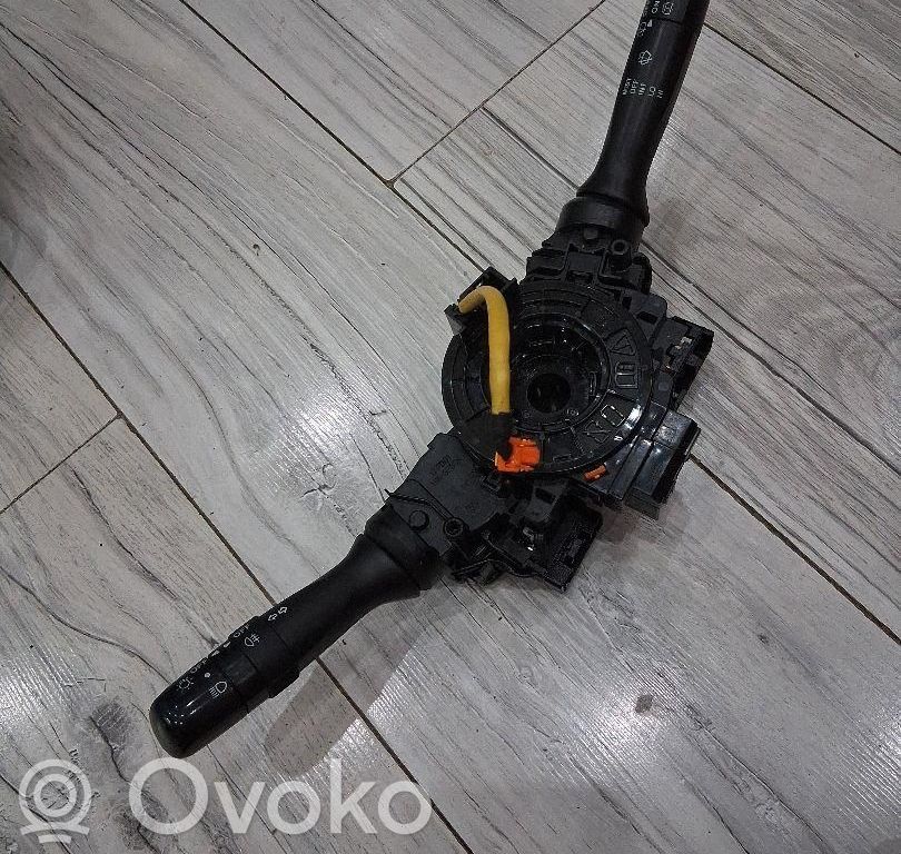 Peugeot 107 Headlight wiper switch 