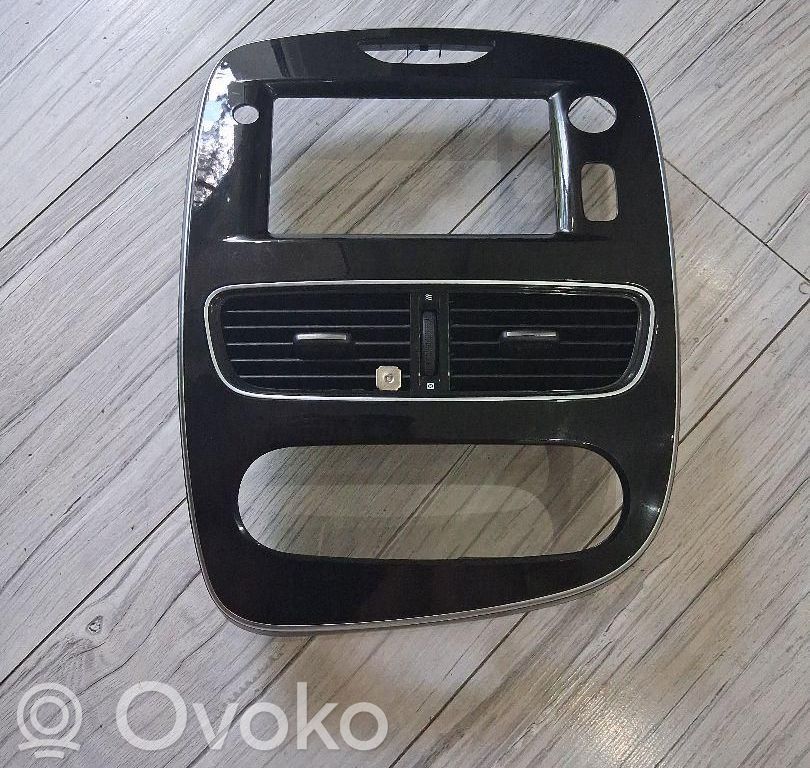Renault Clio IV Panneau de garniture console centrale 