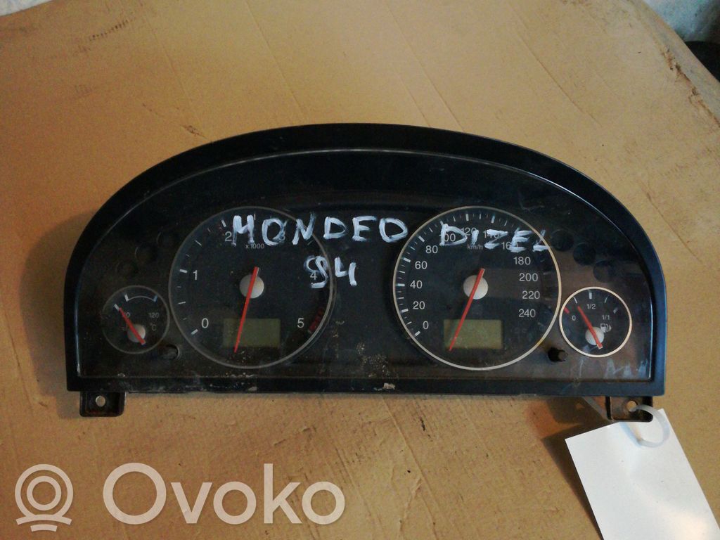 Ford Mondeo Mk III Speedometer (instrument cluster) 