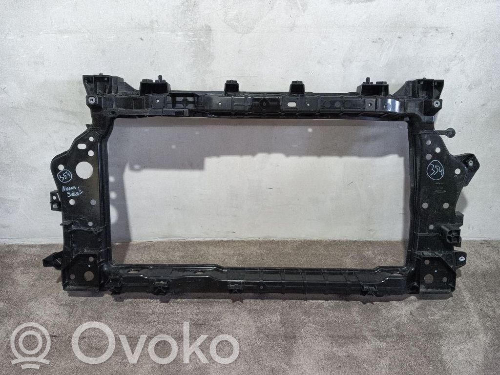 Nissan Juke II F16 Radiatoru panelis 