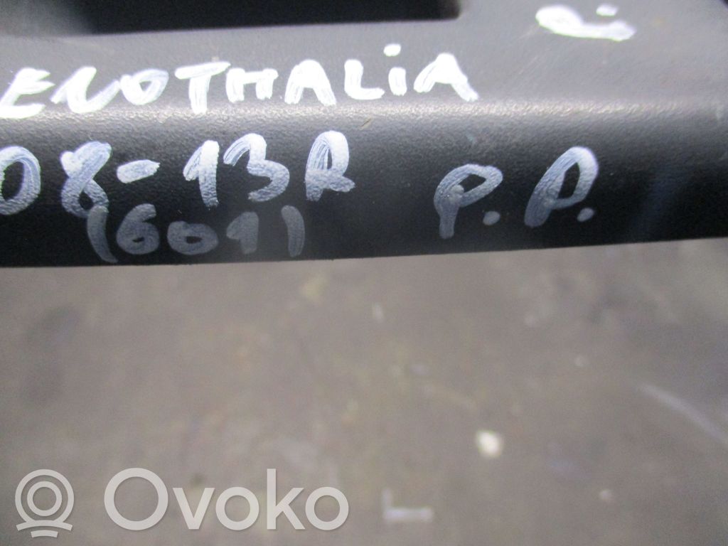 Renault Thalia II Ramka przycisków otwierania szyby drzwi przednich 