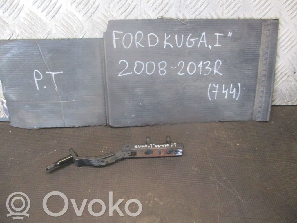 Ford Kuga I Tailgate/trunk/boot hinge 