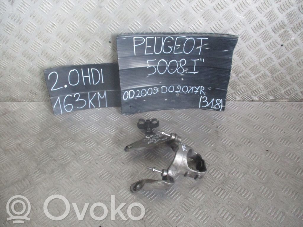 Peugeot 5008 Łapa / Mocowanie silnika 