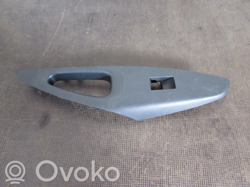 Rear door window switch trim